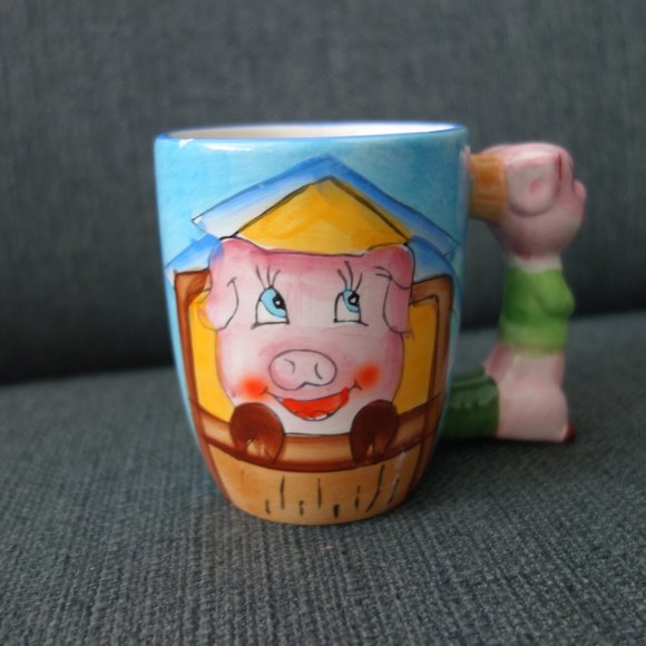 Ceramic Coffee Mug with Pig Design and Pig Handle - Picture 3 of 13